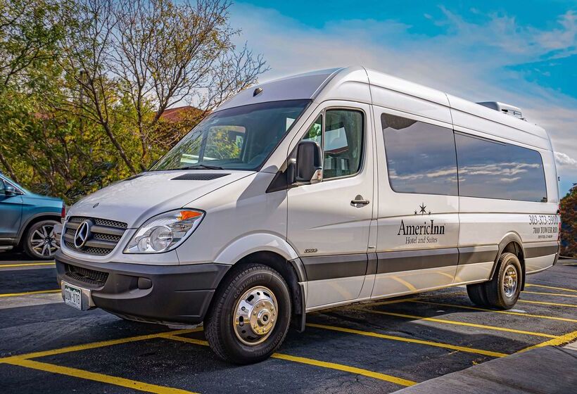 ホテル Americinn By Wyndham Denver Airport