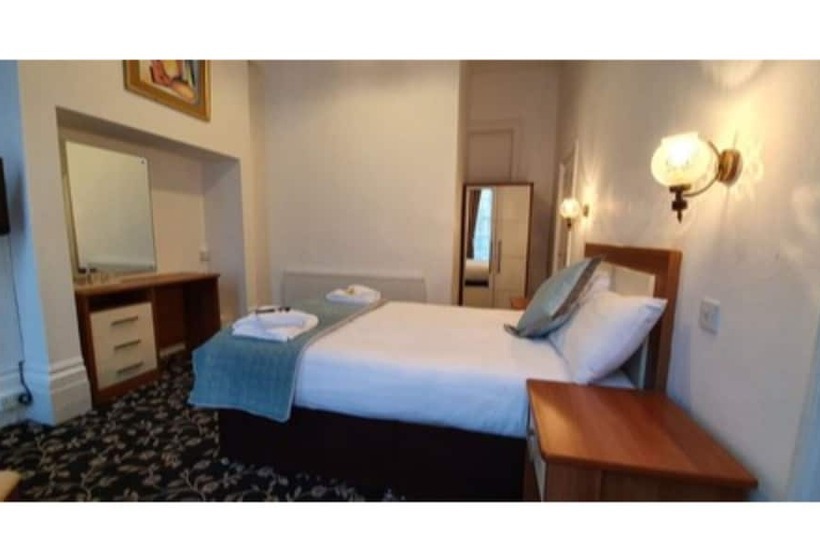 호텔 Andorra Guest Accommodation