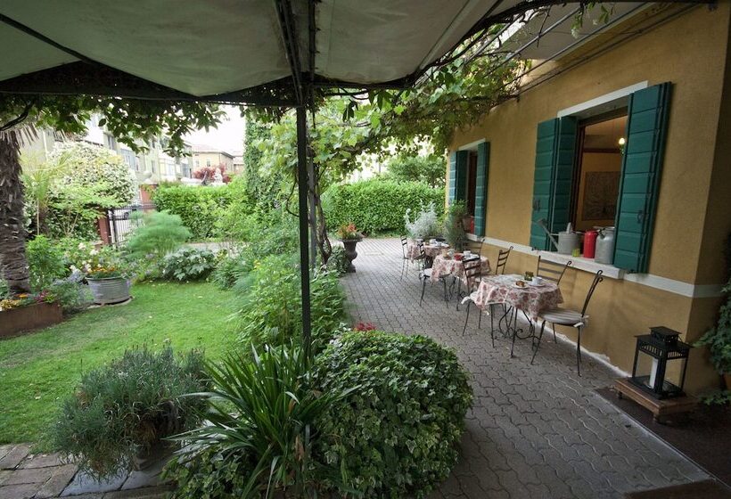 호텔 Antica Villa Graziella Venice   Atika & Atif