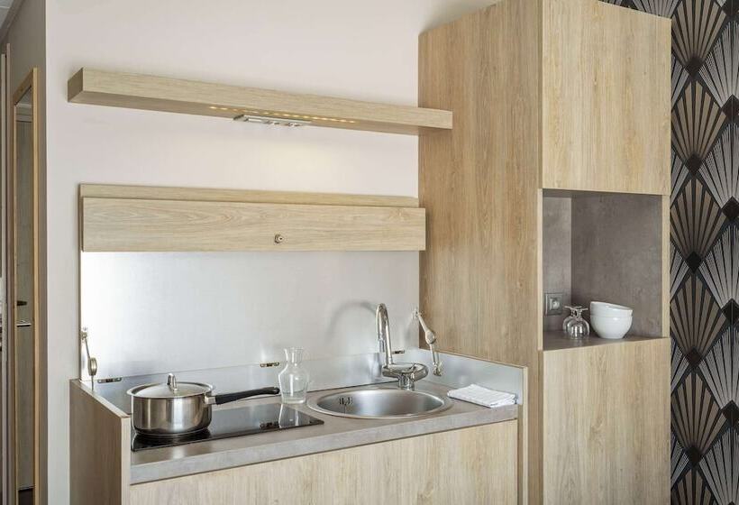 ホテル Best Western Les Aureliades