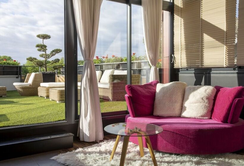 Отель Best Western Plus Thionville Centre