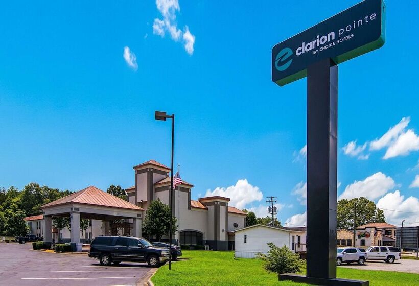 Отель Clarion Pointe South Boston  Danville East