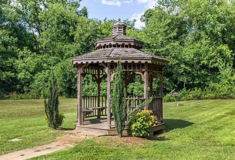 فندق Clarion Pointe South Boston  Danville East