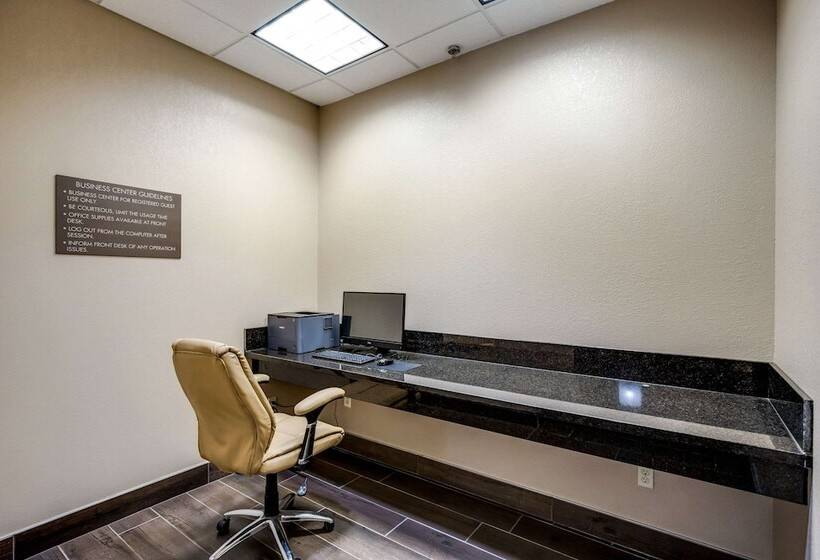 בית מלון כפרי Comfort Inn Bonner Springs Kansas City