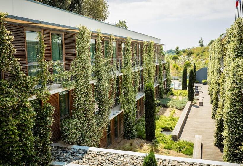 Отель Courtyard By Marriott Montpellier