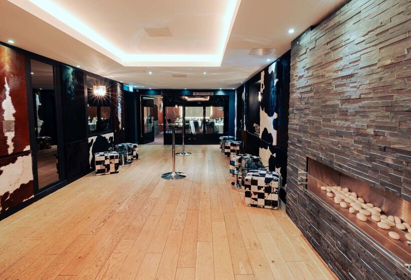 בית מלון כפרי Doubletree By Hilton London Greenwich