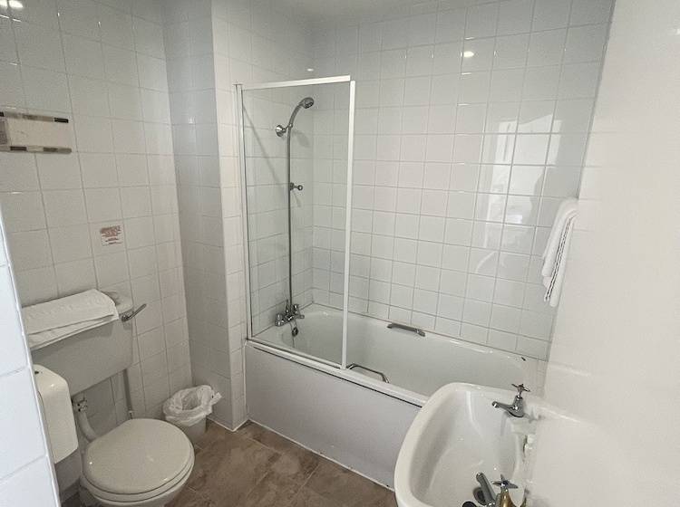 בית מלון כפרי Eastbourne Riviera