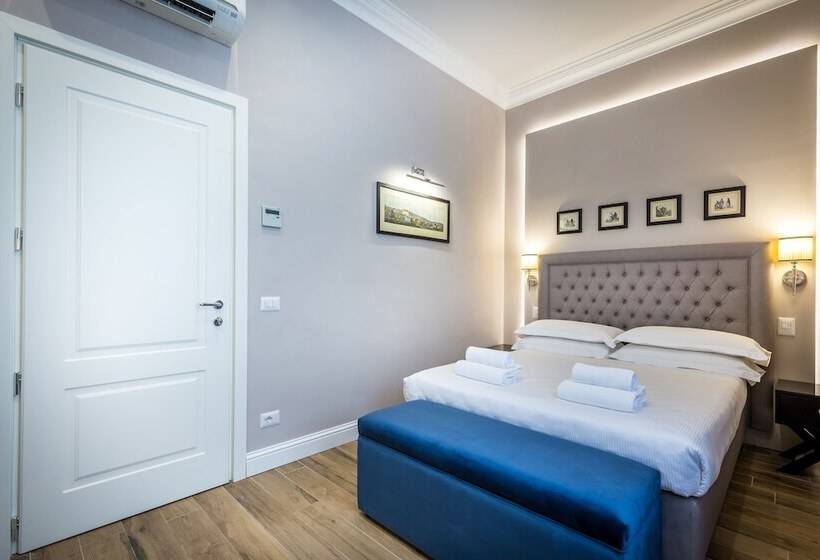 هتل Emma Small Luxury