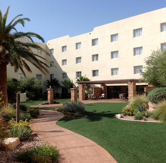 فندق Eureka Casino Resort