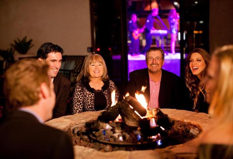 فندق Eureka Casino Resort