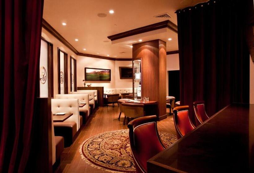 فندق Eureka Casino Resort