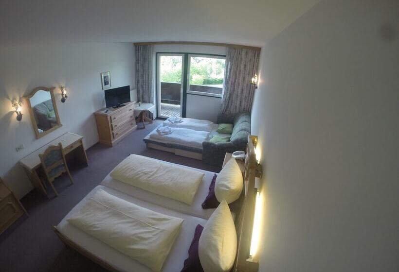 בית מלון כפרי Gruberhof Innsbruck Igls B&b