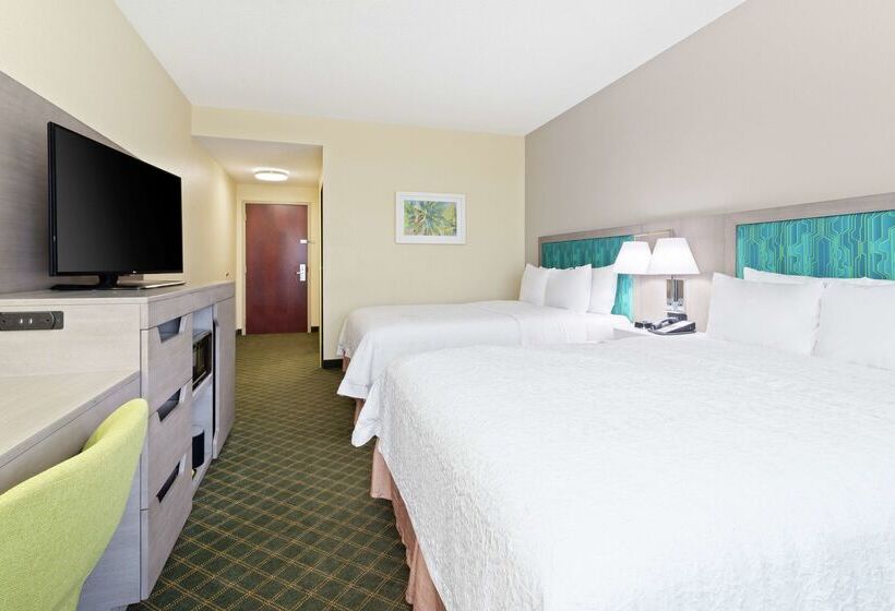 בית מלון כפרי Hampton Inn West Palm Beachlake Worthturnpike