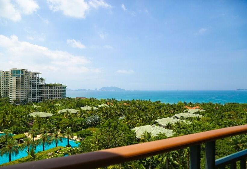 בית מלון כפרי Howard Johnson Resort Sanya Bay