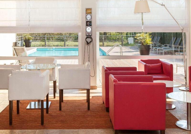 בית מלון כפרי Ibis Golfe De Sainttropez