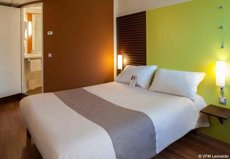 בית מלון כפרי Ibis Golfe De Sainttropez