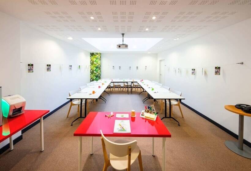 هتل Ibis Styles Calais Centre