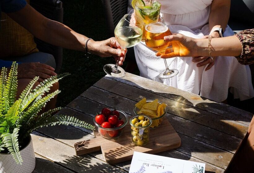 ホテル Ibis Valenciennes