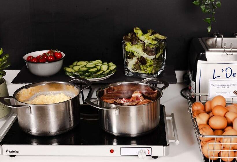 ホテル Ibis Valenciennes