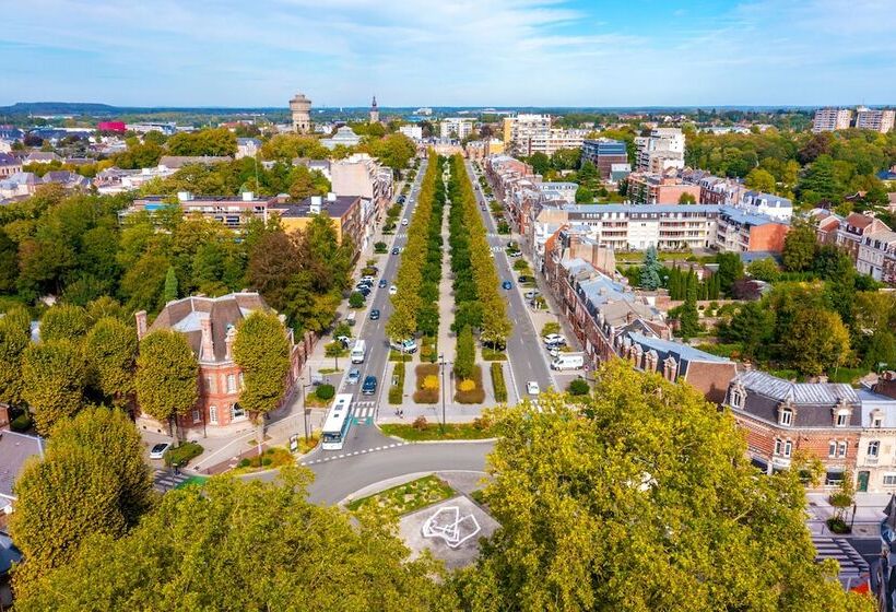 ホテル Ibis Valenciennes