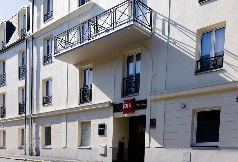 ホテル Ibis Valenciennes