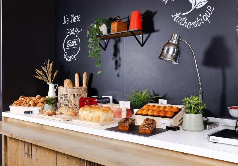 ホテル Ibis Valenciennes