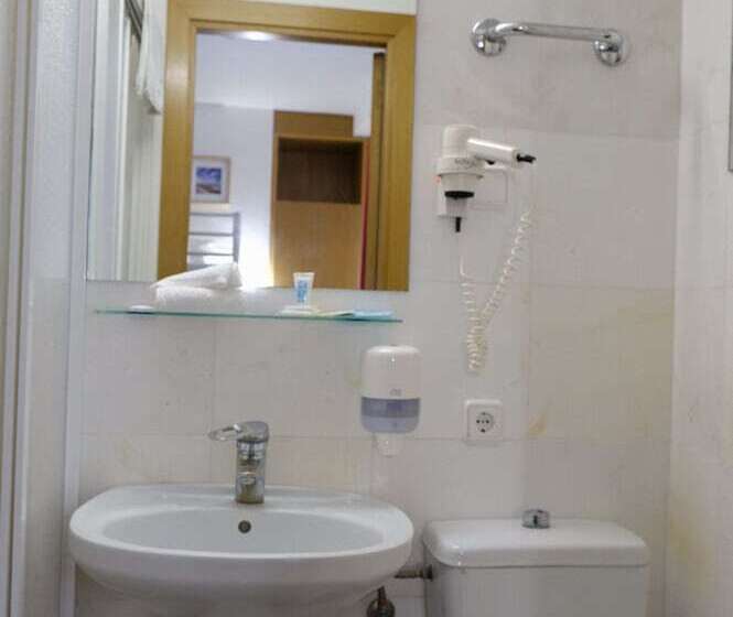 فندق La Caleta De Tamariu