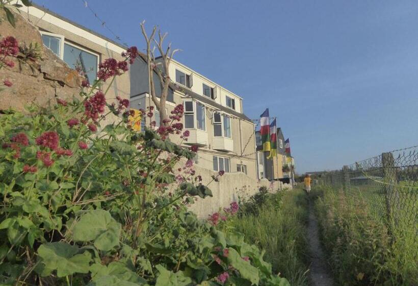 Отель Longbeach Adults Only