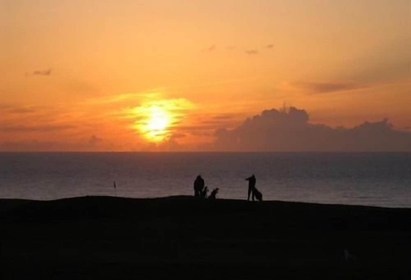 Отель Longbeach Adults Only