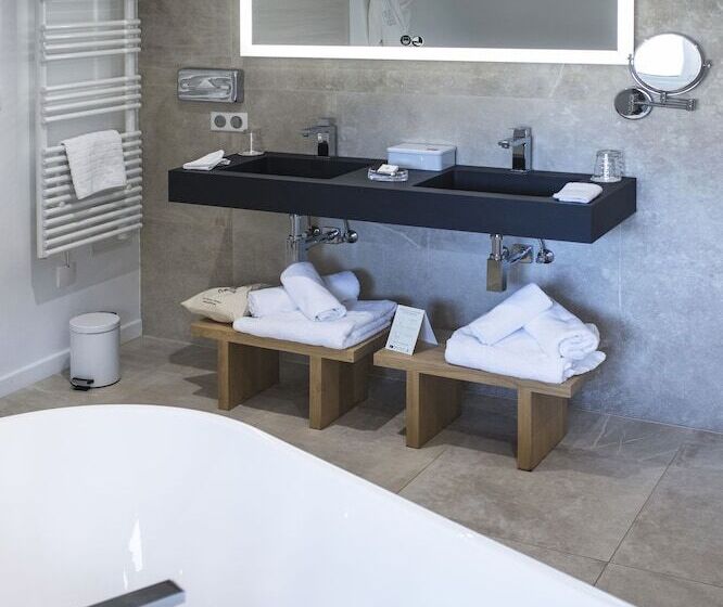 فندق Maison Doucet   Relais & Châteaux