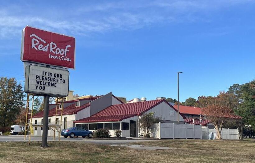 호텔 Red Roof Inn & Suites Newport News