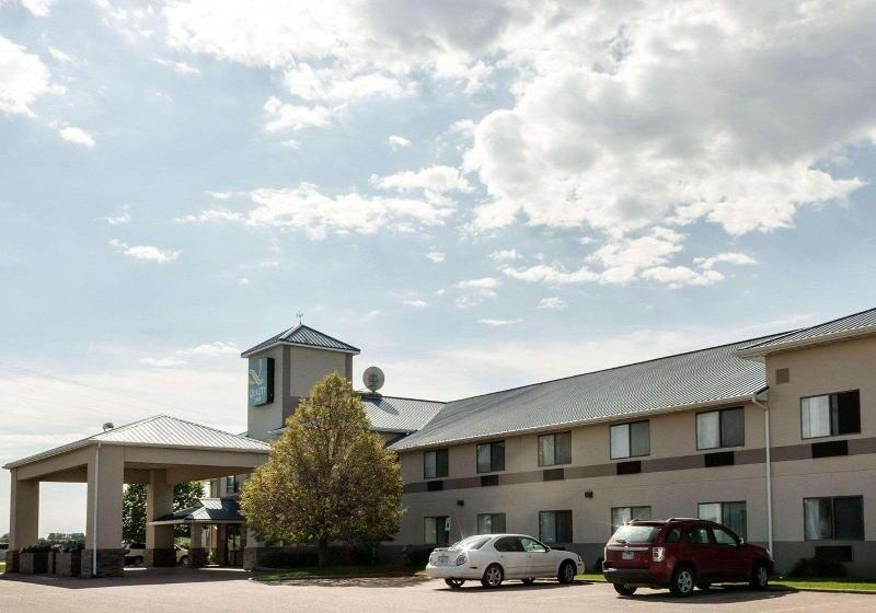 فندق Quality Inn