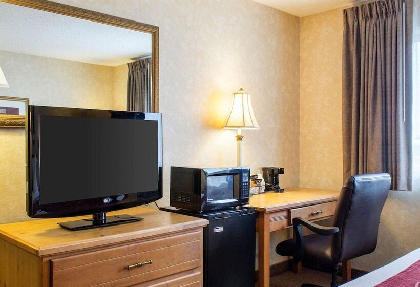 فندق Quality Inn