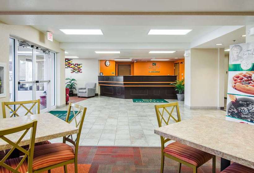 فندق Quality Inn Junction City Near Fort Riley