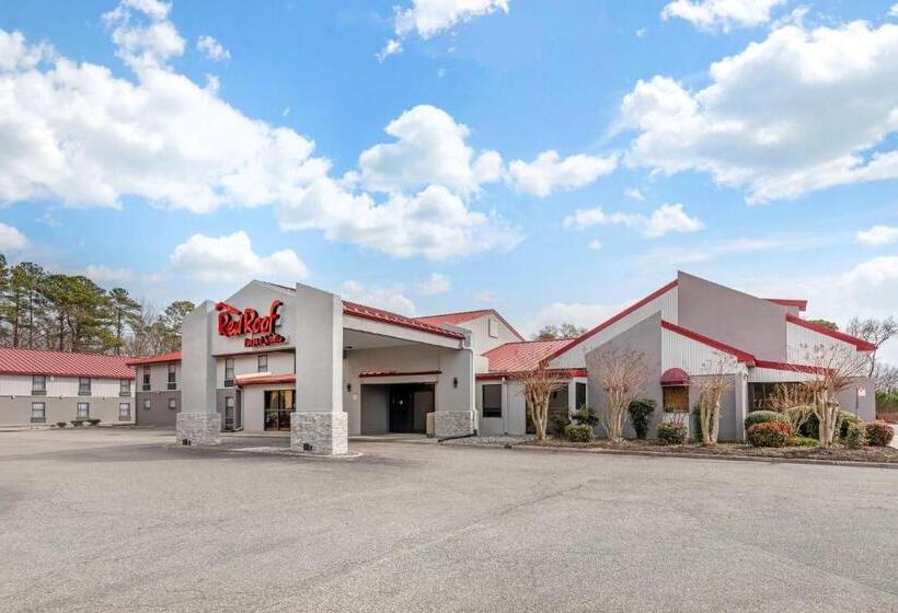 호텔 Red Roof Inn & Suites Newport News