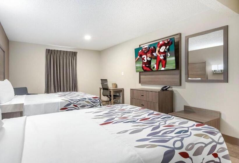 호텔 Red Roof Inn & Suites Newport News