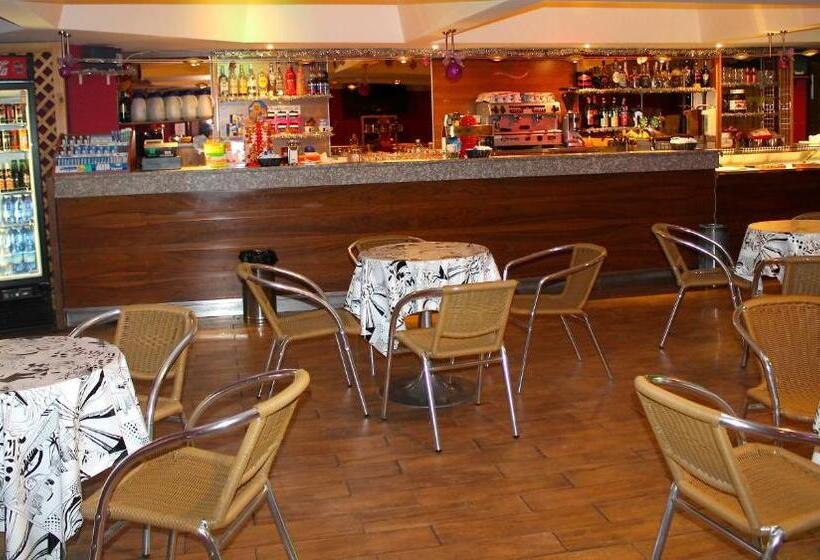 בית מלון כפרי Residence Il Vigo Di Marilleva