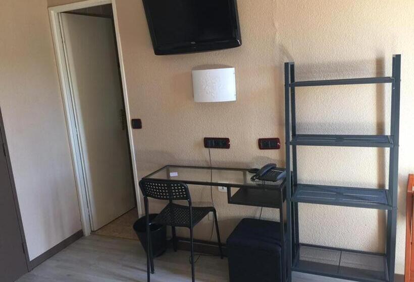 ホテル & Restaurant Le Mejean   Parc Des Expositions