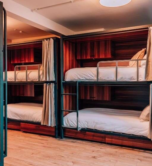 בית מלון כפרי Selina Margate