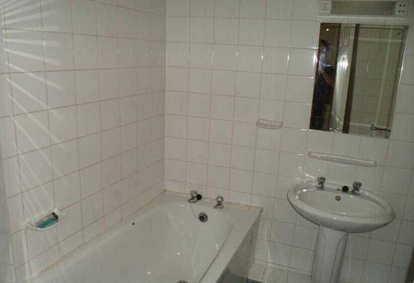 בית מלון כפרי Severn View