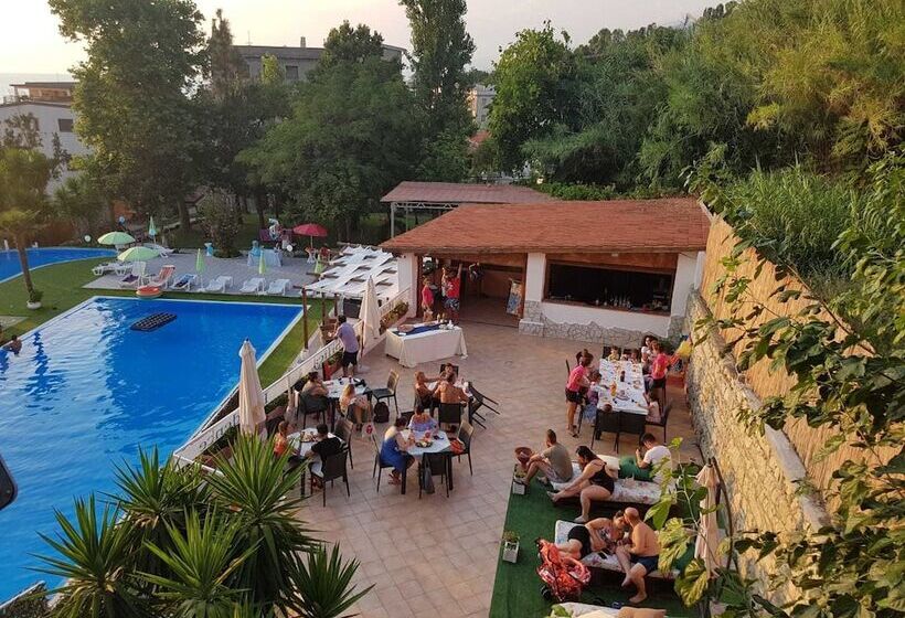 Отель Silica Residence