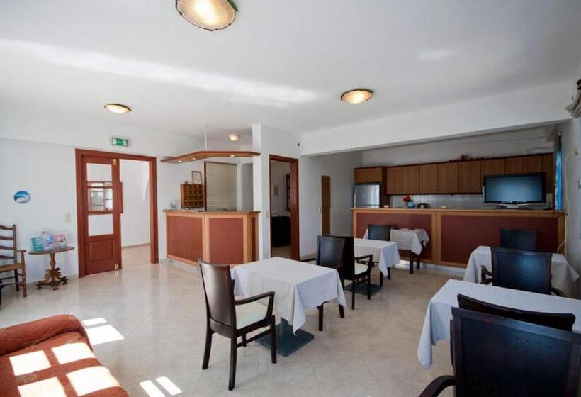 酒店 Vakhos Island