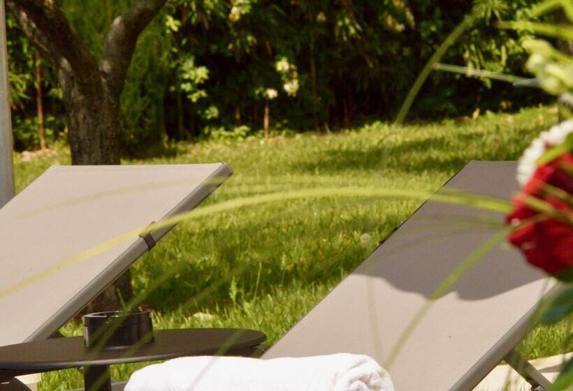 فندق Hôtel Villa Sophia   Adults Only July And August