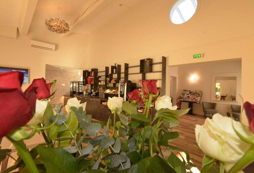 فندق Hôtel Villa Sophia   Adults Only July And August