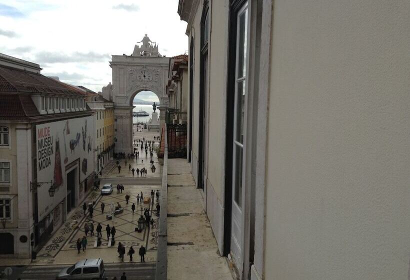 Lisbon Riverview Hostel