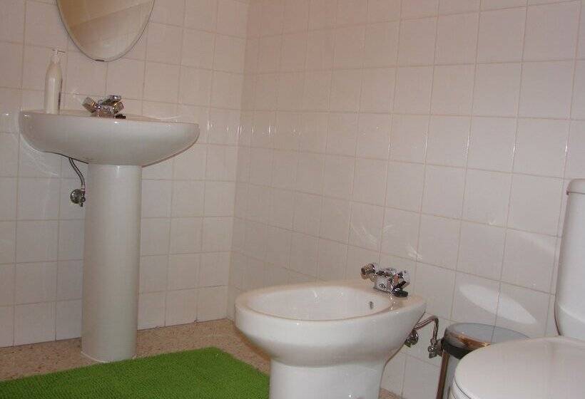 Lisbon Riverview Hostel