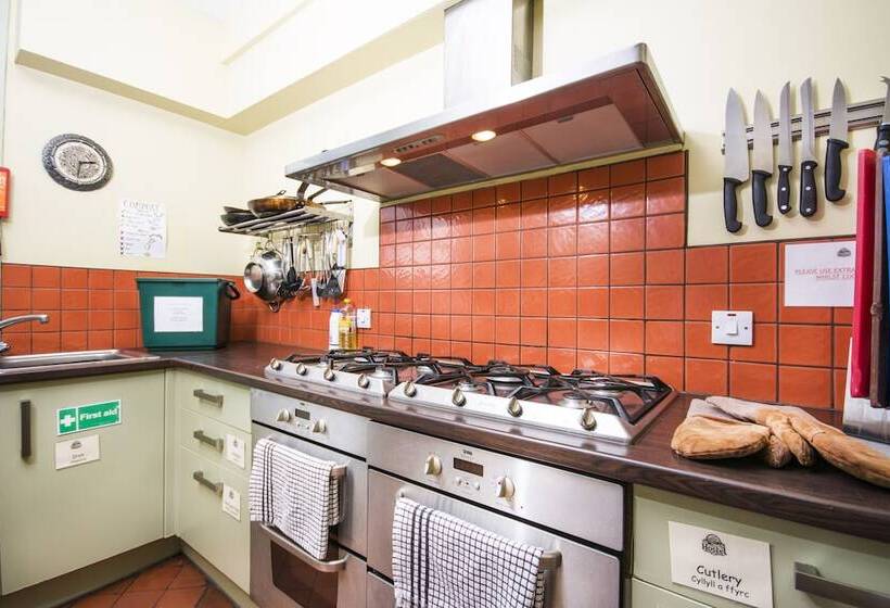 Llangollen Hostel Self Catering   All Private Bedrooms