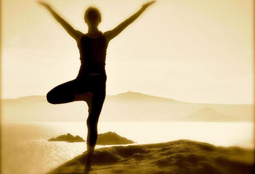 Medusa Beach Resort & Suites