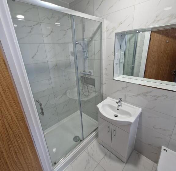 Общежитие Best Western Northfields Ealing