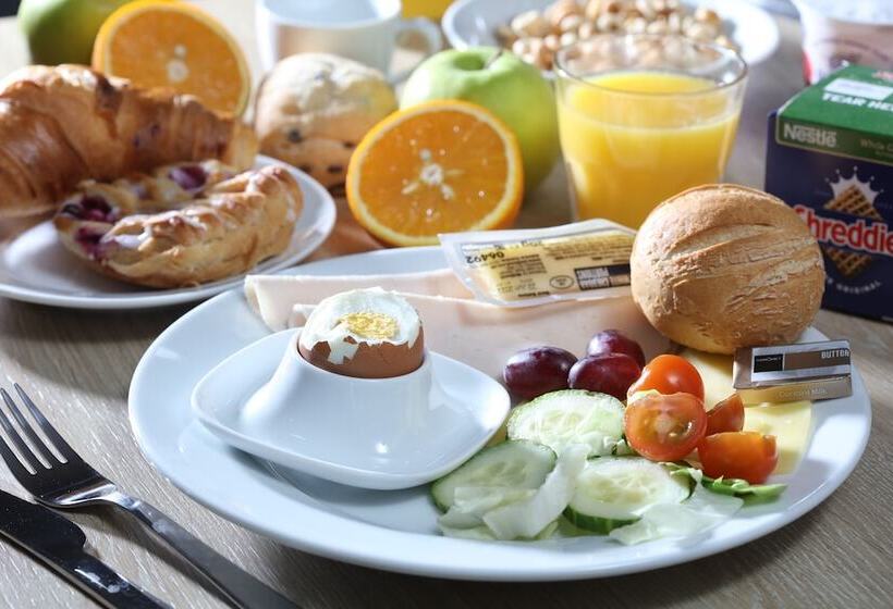 Общежитие Best Western Northfields Ealing